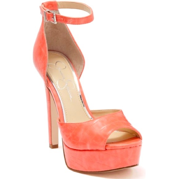 Jessica Simpson Shoes - Beautifull heels never used too small for me